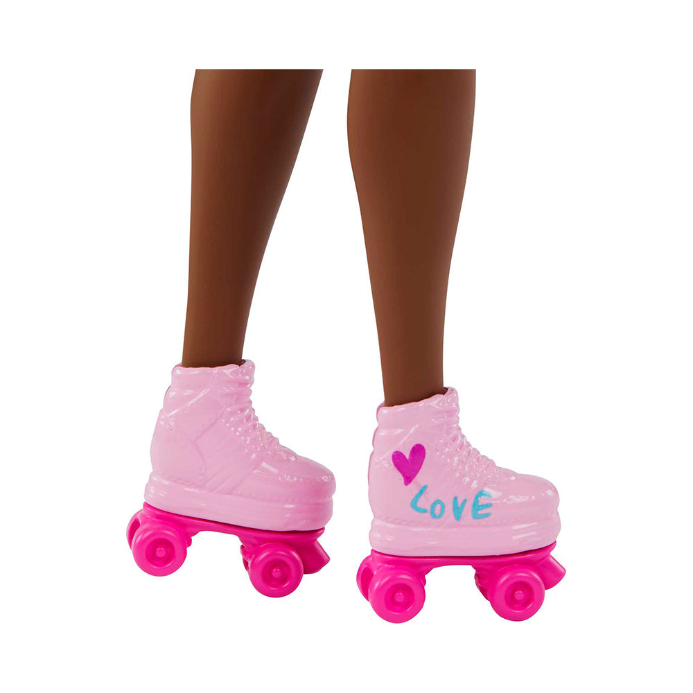 Barbie Day & Play Fashion Roller Skates Doll