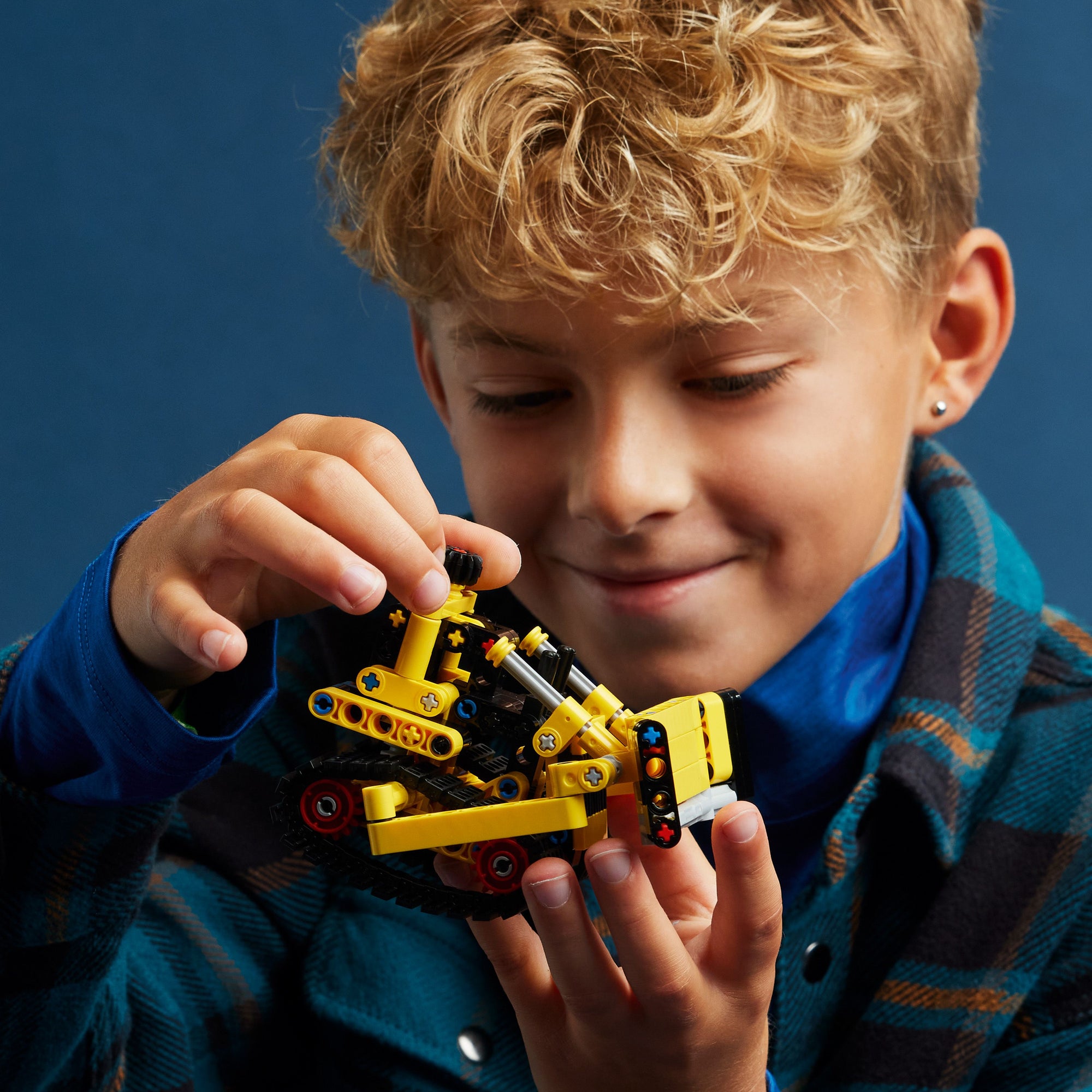 LEGO Technic Heavy-Duty Bulldozer Building Set, Construction Toy 42163