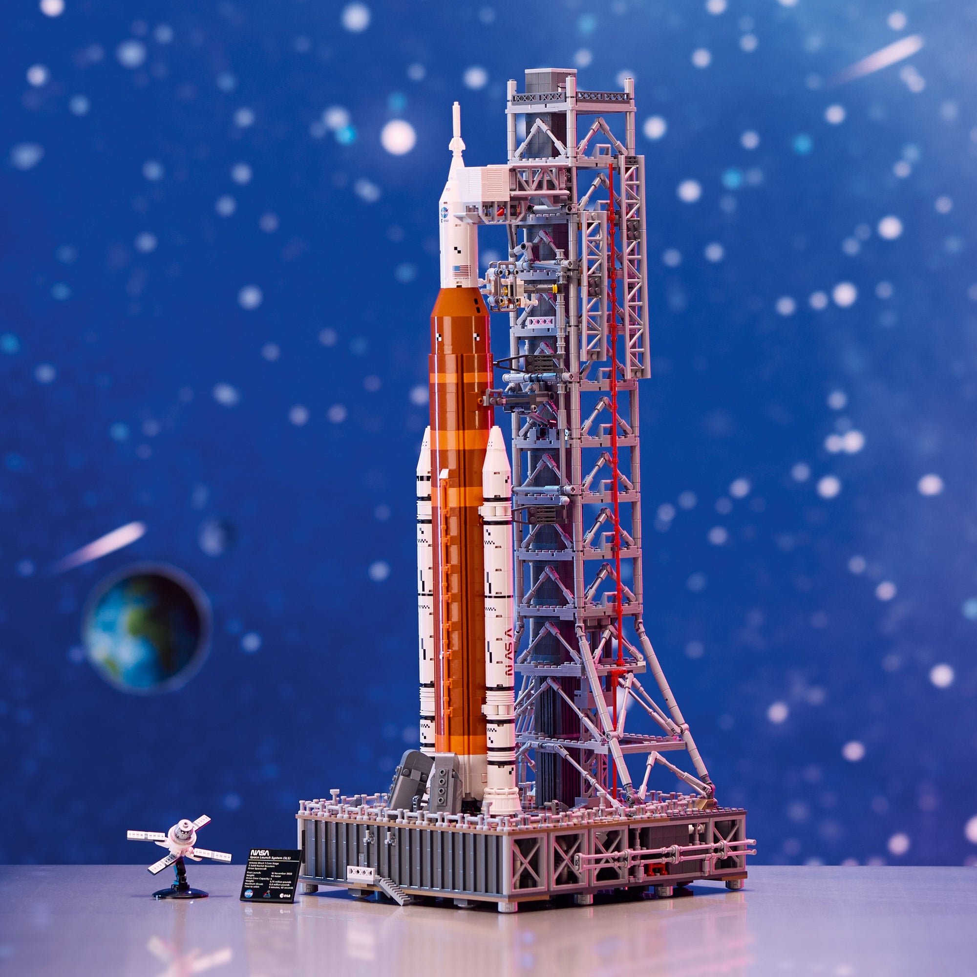 LEGO® Icons NASA Artemis Space Launch System 10341