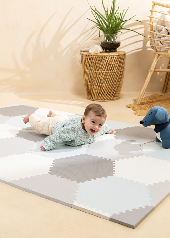 Coco Village Playmat - HEXAGON - GREY