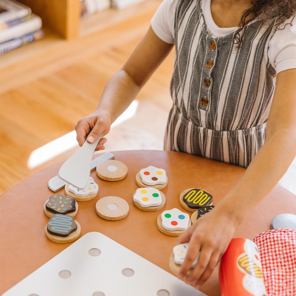 Melissa & Doug Slice and Bake Cookie Set