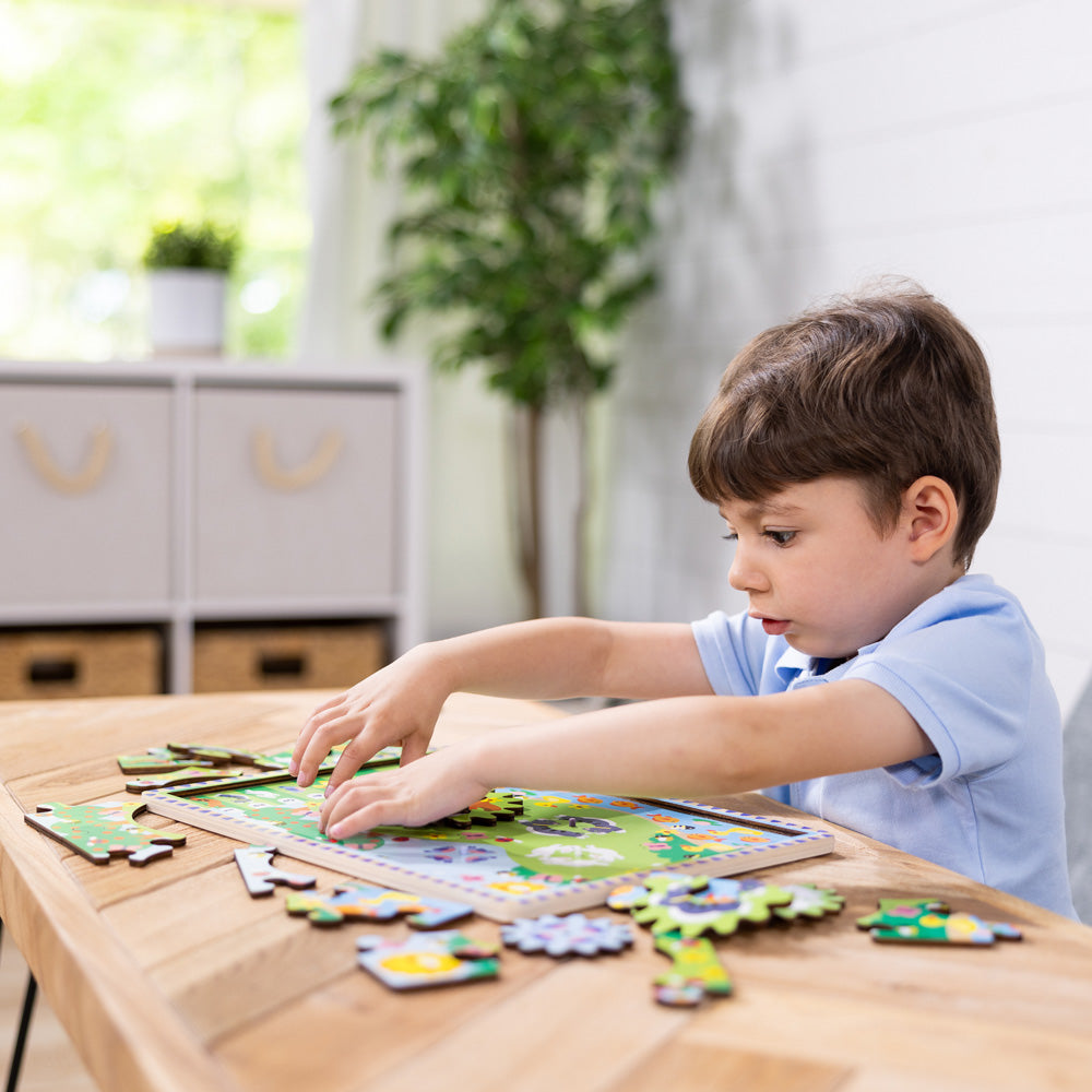 Melissa & Doug Animal Chase I-Spy Wooden Gear Puzzle