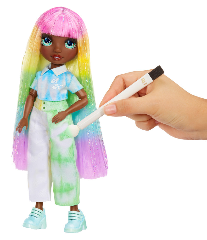 Rainbow High Color NEW Theme Dolls- Green Eyes