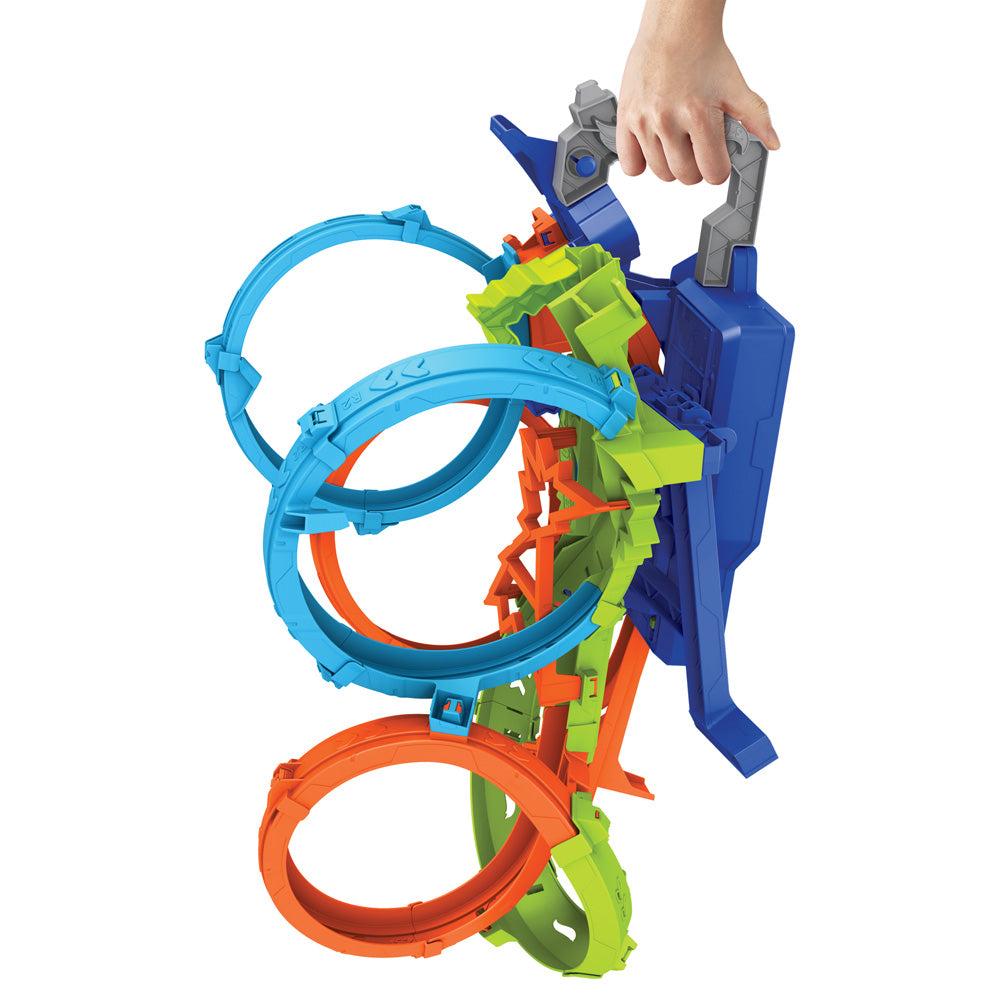 Hot Wheels® 4-Loop Crash-Out™ Track Set