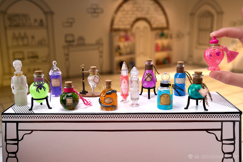 MGA's Miniverse-Harry Potter Make It Mini Potions