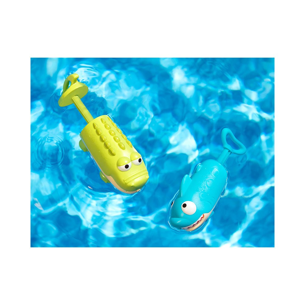 B. Splishin' Splash Pool Toy - Mastermind Toys___216719