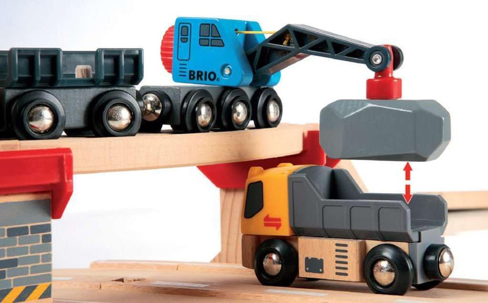 Brio Rail & Road Loading Set - Mastermind Toys___127651