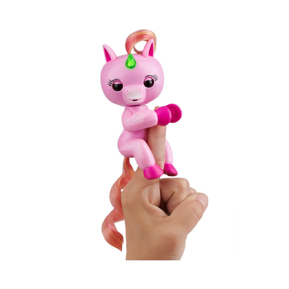 Fingerlings Light Up Unicorn - Mastermind Toys___210056