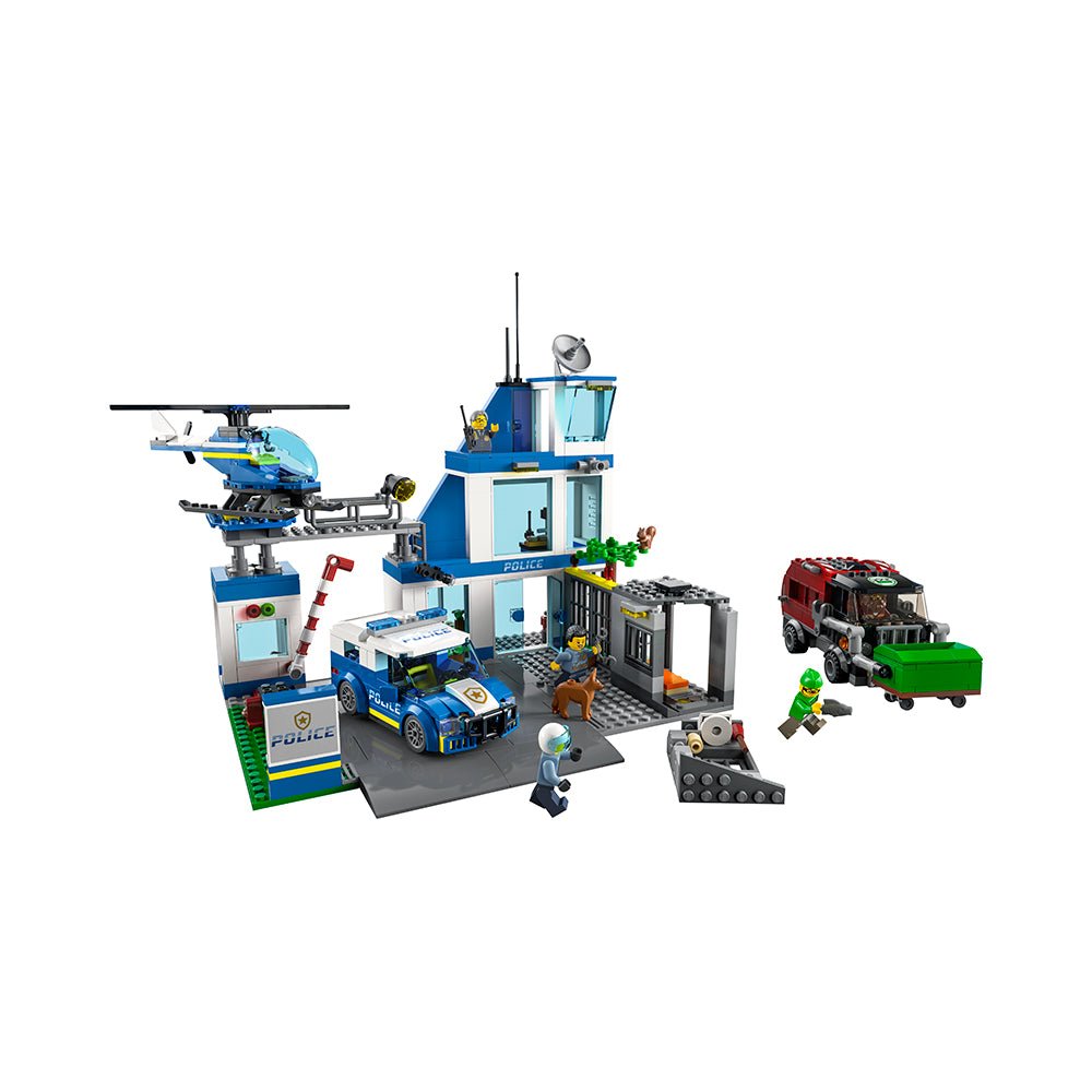 LEGO City Police Station 60316 Building Kit (668 Pieces) - Mastermind Toys___223810