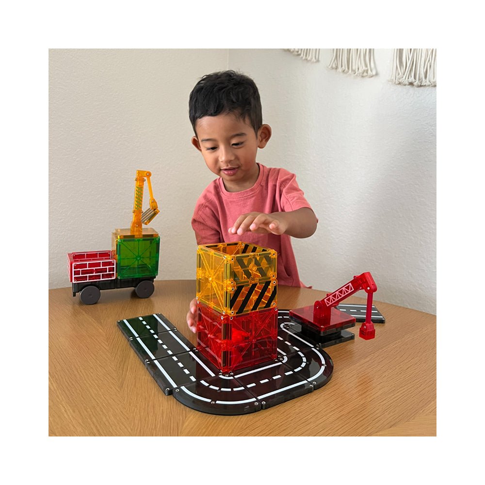 MAGNA - TILES Builder 32 - Piece Magnetic Construction Set, The ORIGINAL Magnetic Building Brand - Mastermind Toys___223077