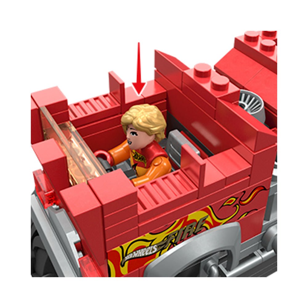 Mega Hot Wheels 5 - Alarm Fire Truck - Mastermind Toys___229029