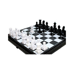 Make your next move with a Chess Masters set! - National Geographic Kids